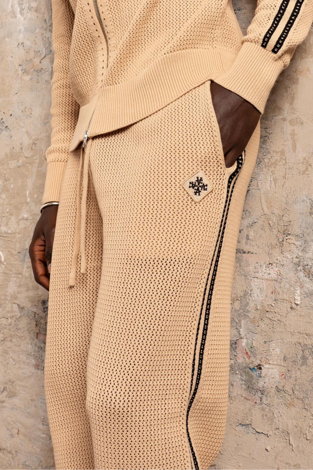 Pantalons et shorts homme ATNT Paris, vêtements streetwear luxe pour homme au style urbain et rebelle