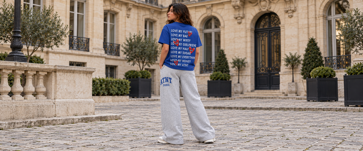 t-shirt Bleu unisexe Love heart Strass avec jogging wide leg Heather Grey — tenue à Paris