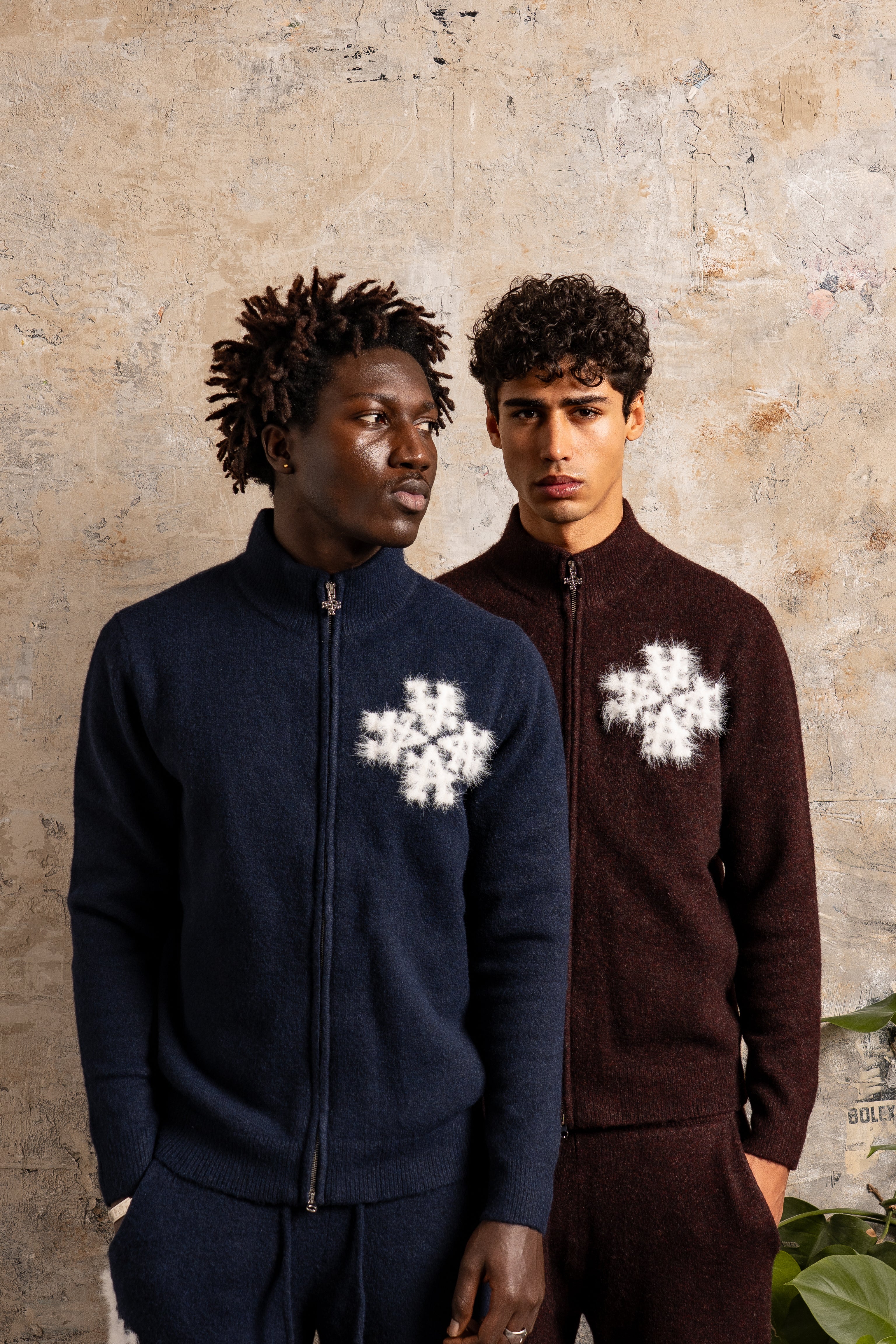 nouveau ensemble fluffy bleu marine et bordeaux atnt paris new co