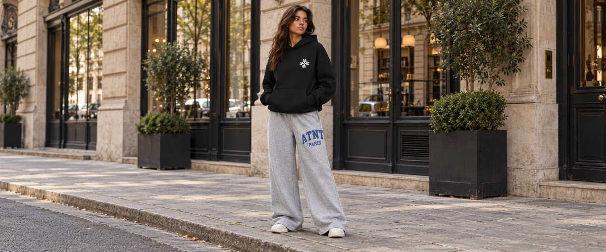 Sweat à Capuche Signature noir oversize avec jogging wide leg Heather Grey — tenue à Paris