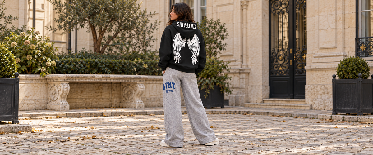 Sweat capuche Noir Dark Angel porté dans une ambiance lifestyle ATNT PARIS
