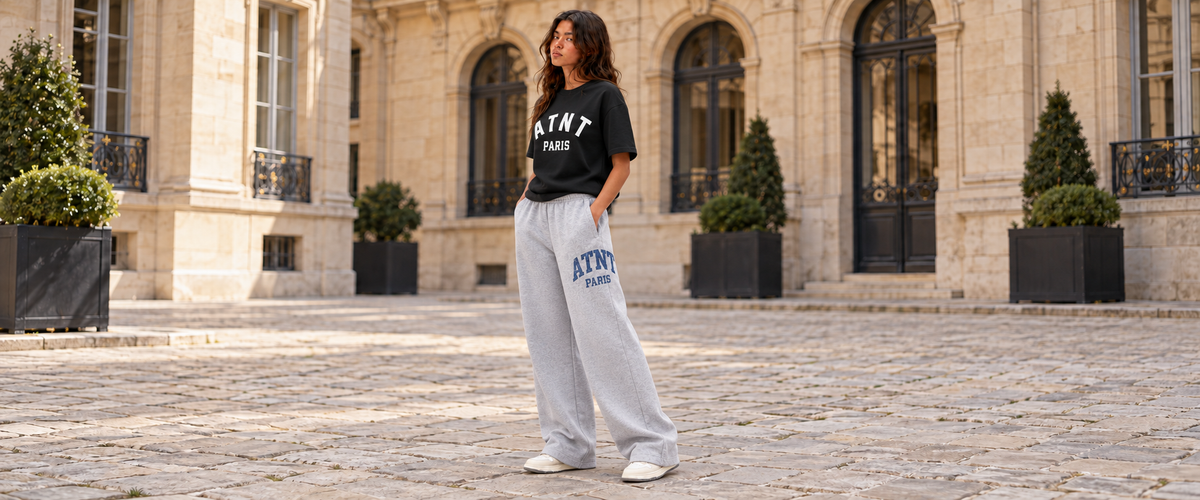 T-shirt Noir Atnt PAris Arche avec jogging femme wide leg used heather grey — tenue à Paris