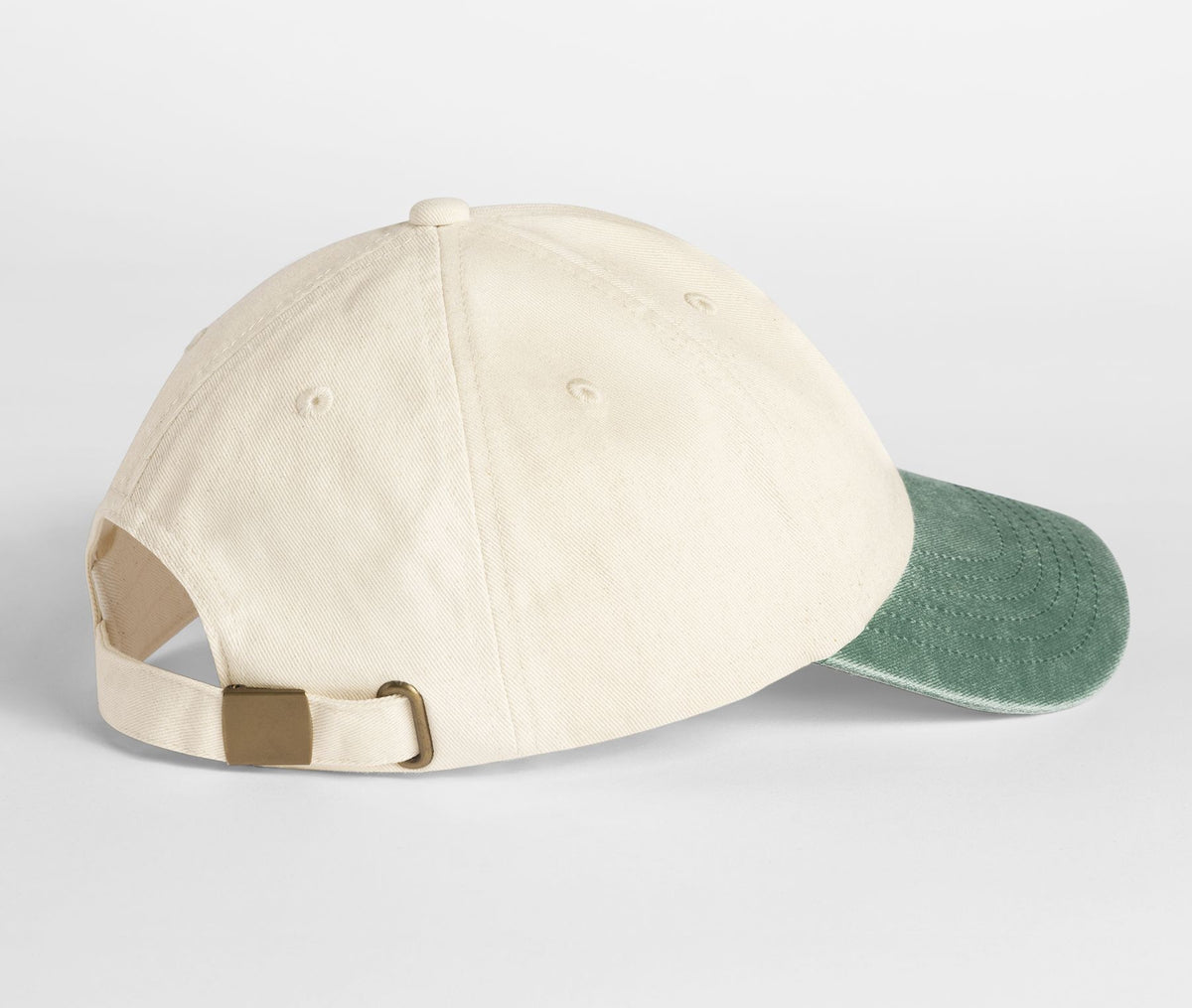 Casquette vintage logo a -blanc/vert ATNT PARIS, vue de dos.