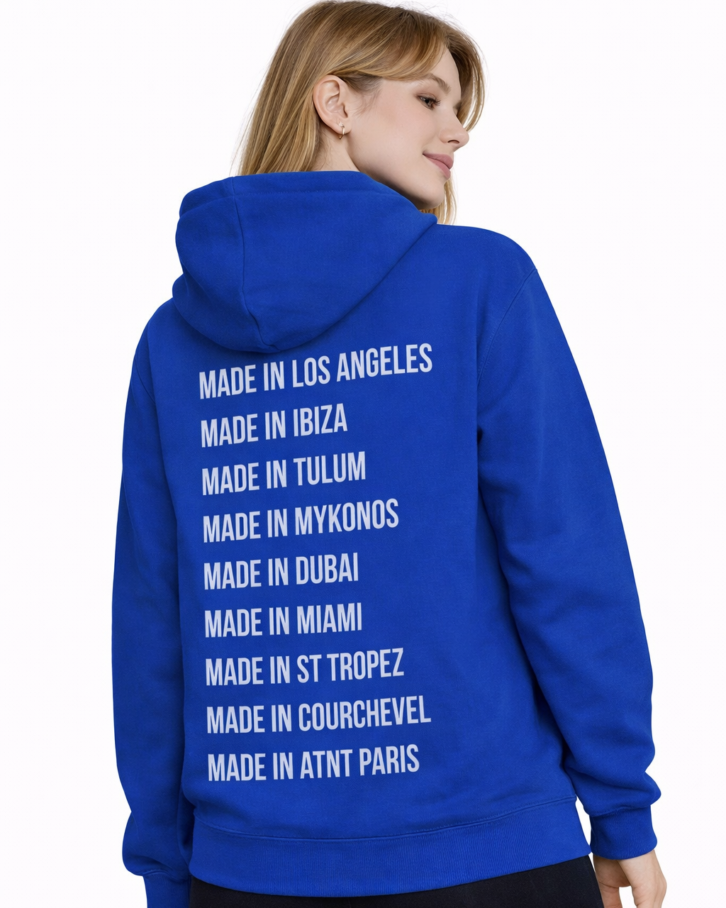 Sweat à capuche bleu made in ATNT PARIS, porté, vue de dos.